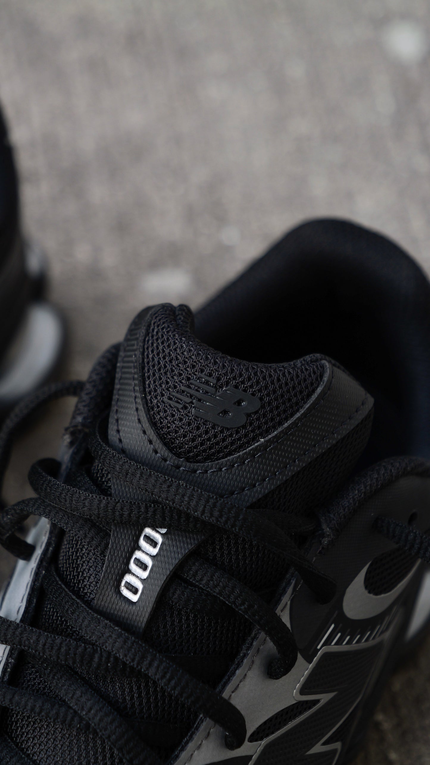 New Balance Abzorb 2000 (Black/Silver)