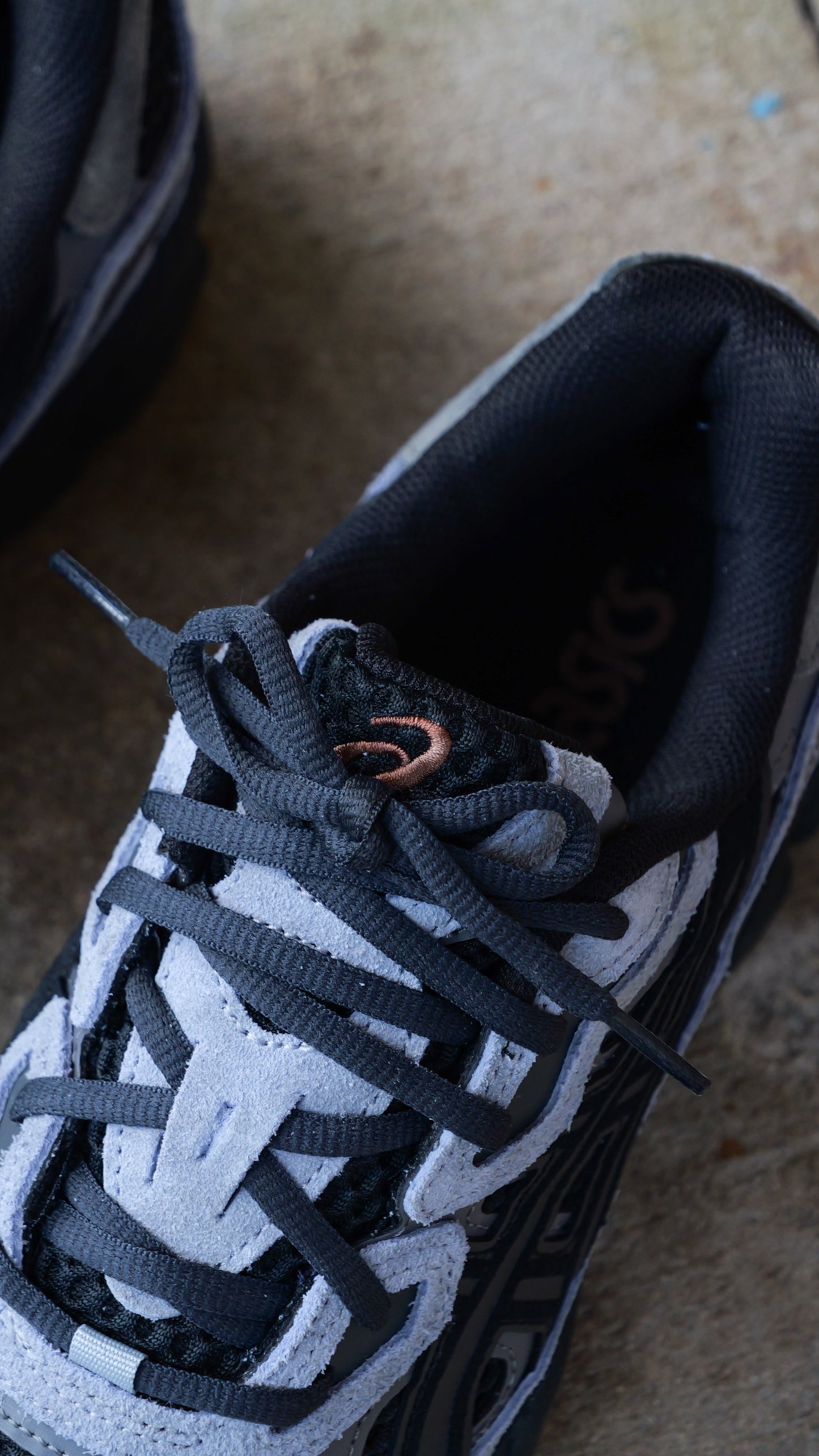 Mens Asics Gel-NYC (Black/Cement Grey)