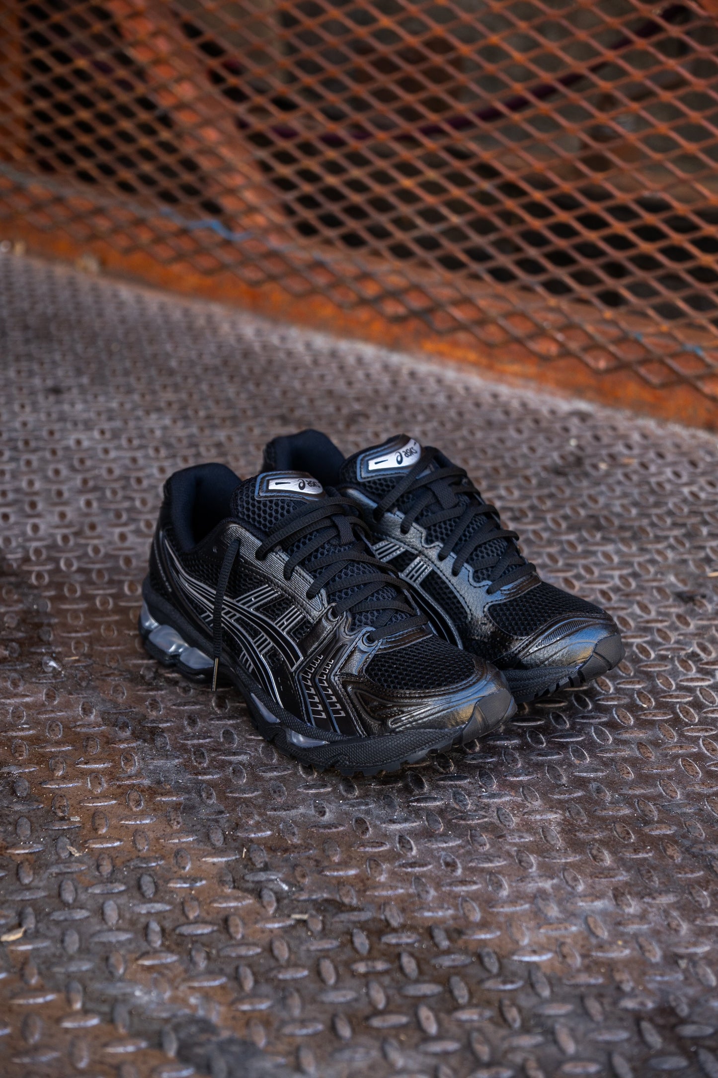Mens Asics Gel-Kayano 14 (Black/Pure Silver)