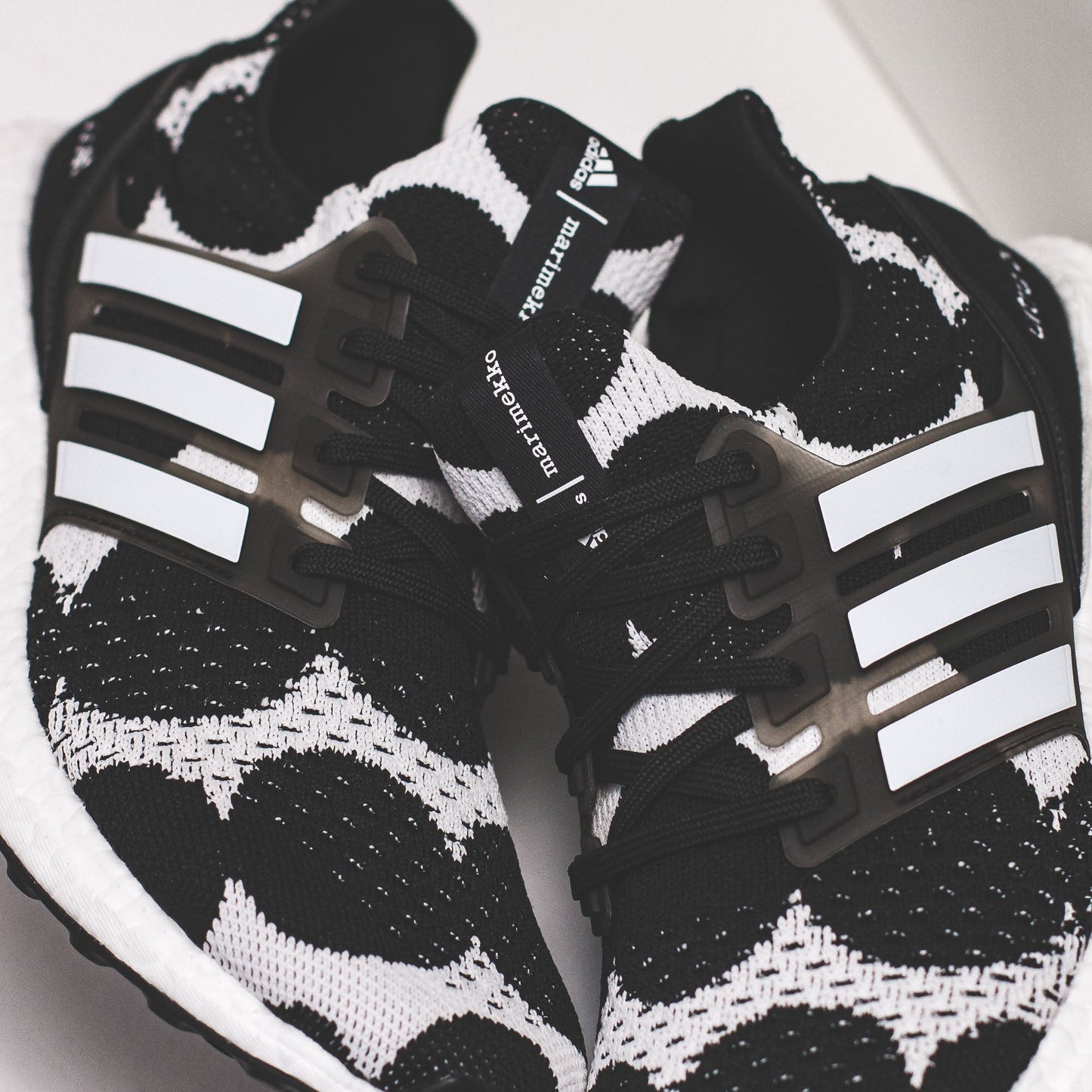 Adidas Running Women x Marimekko Ultraboost DNA Black White GZ8686