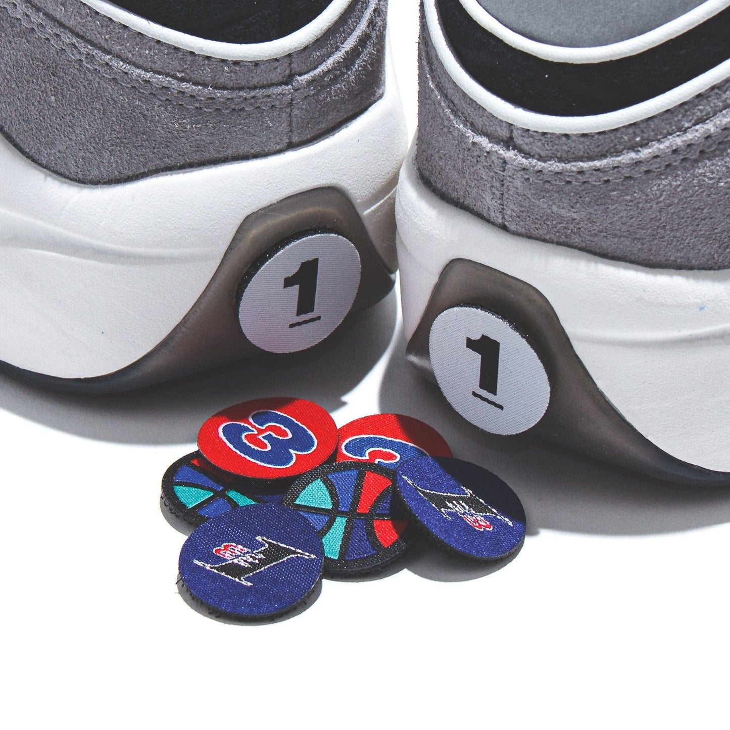 Reebok Classics Basketball Men Question Mid Allen Iverson Draft Night Grey Blue GZ7283
