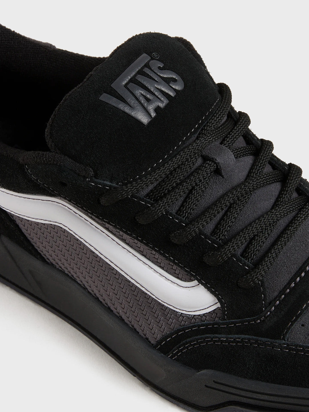 Vans Hylane Sneakers | Black/Charcoal