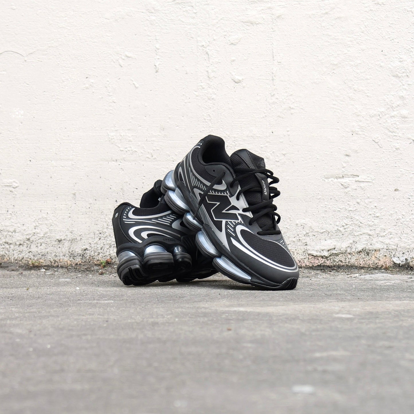 New Balance Abzorb 2000 (Black/Silver)