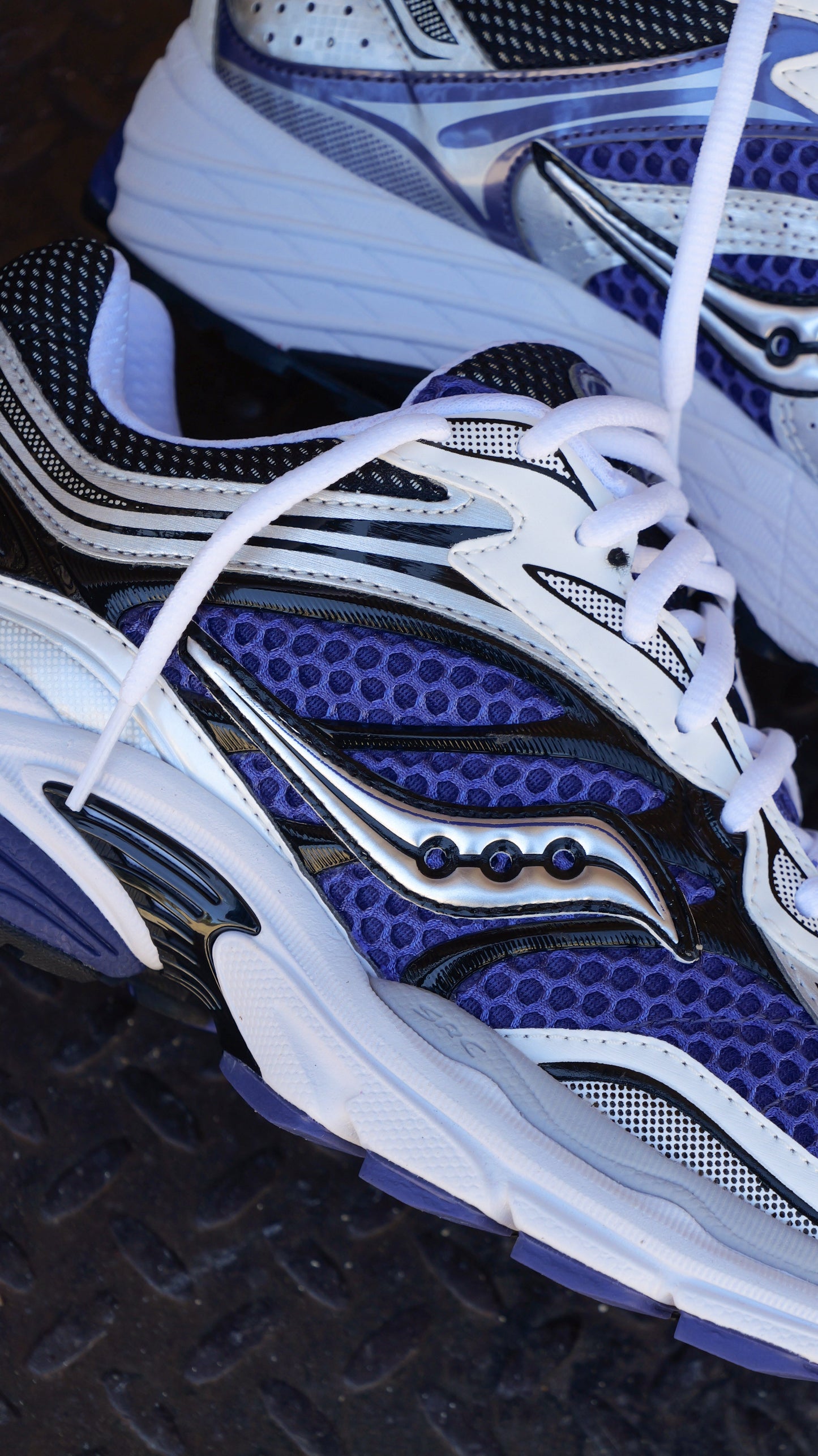 Mens Saucony ProGrid Omni 9 (Skipper Blue)