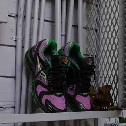 SAUCONY X JAE TIPS Progrid Triumph 4 Perilla (Violet/Earth)