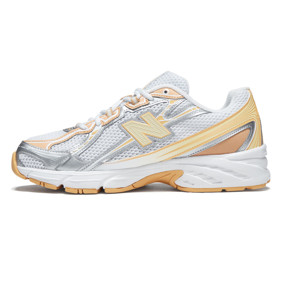 New Balance 740 Shoes - White/Indoor Court