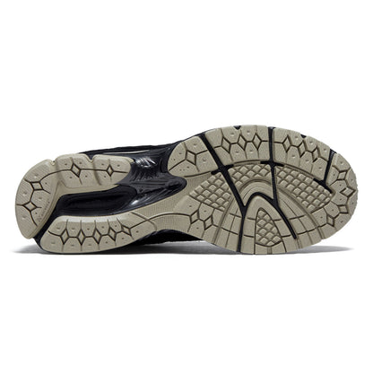 New Balance 2002R Shoes - Black/Timberwolf