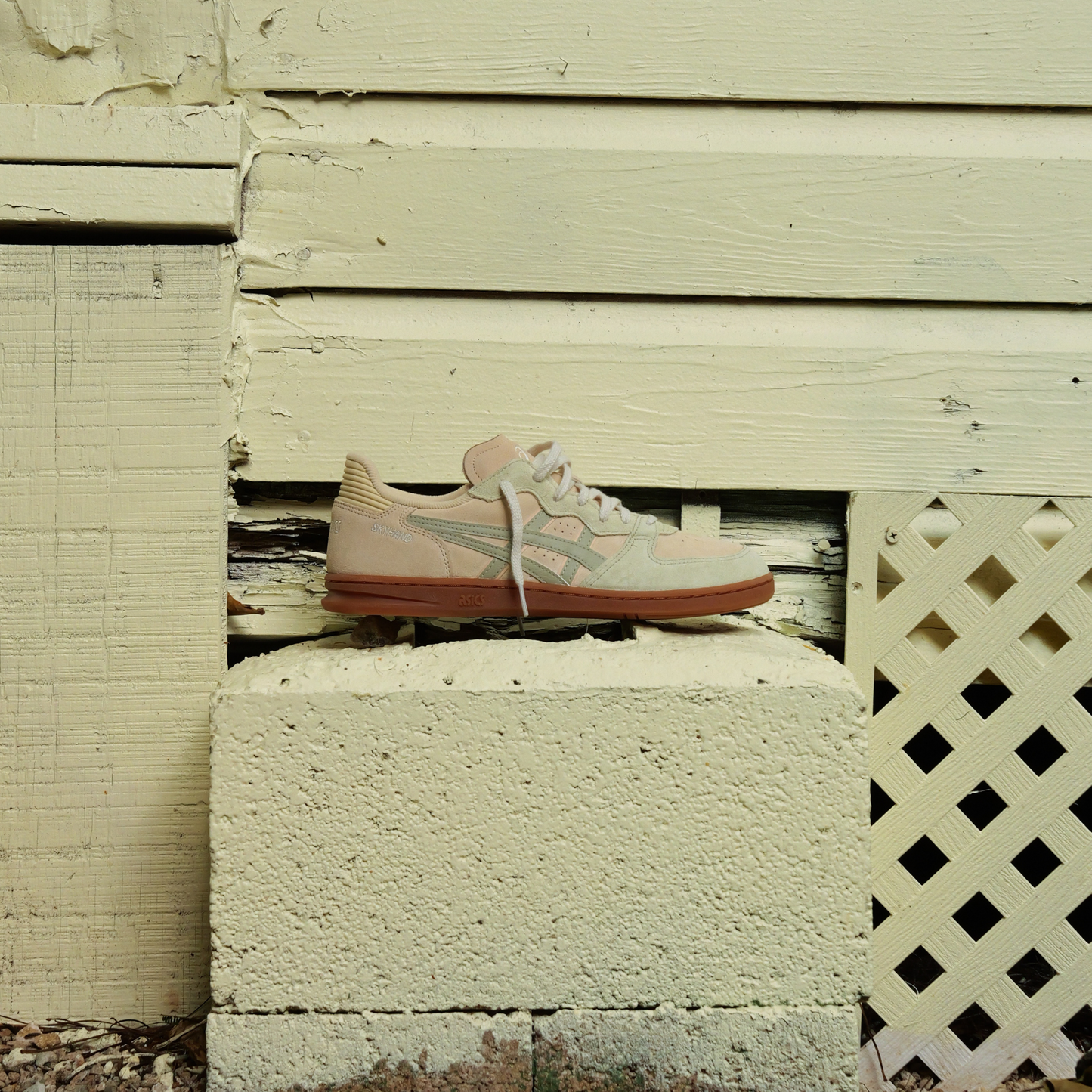 Mens Asics Skyhand OG (Marzipan/Dried Lead)
