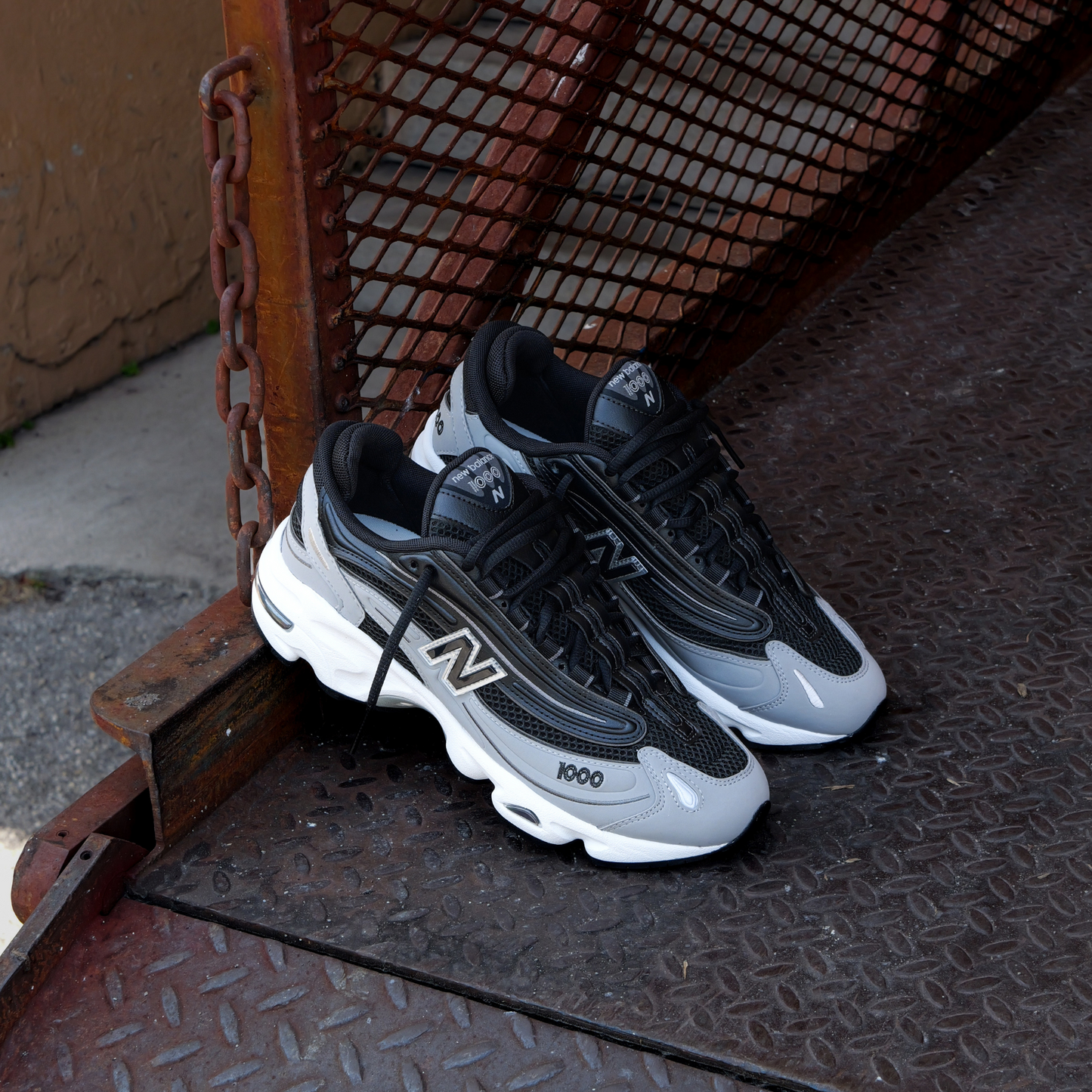 New Balance 1000 (Grey/Black) M1000A