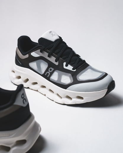 ON Women Cloudtilt Remix Black Ivory 3WG10241430