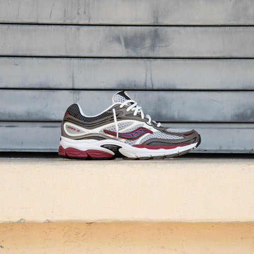 Mens Saucony ProGrid Omni 9 (Brown/Red)