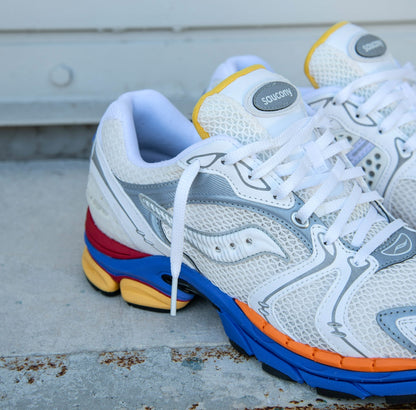 Mens Saucony ProGrid Triumph 4  Galaxy (White/Multi)