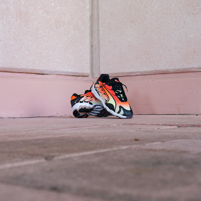 Mens Puma Inhale (Glowing Red/Black)