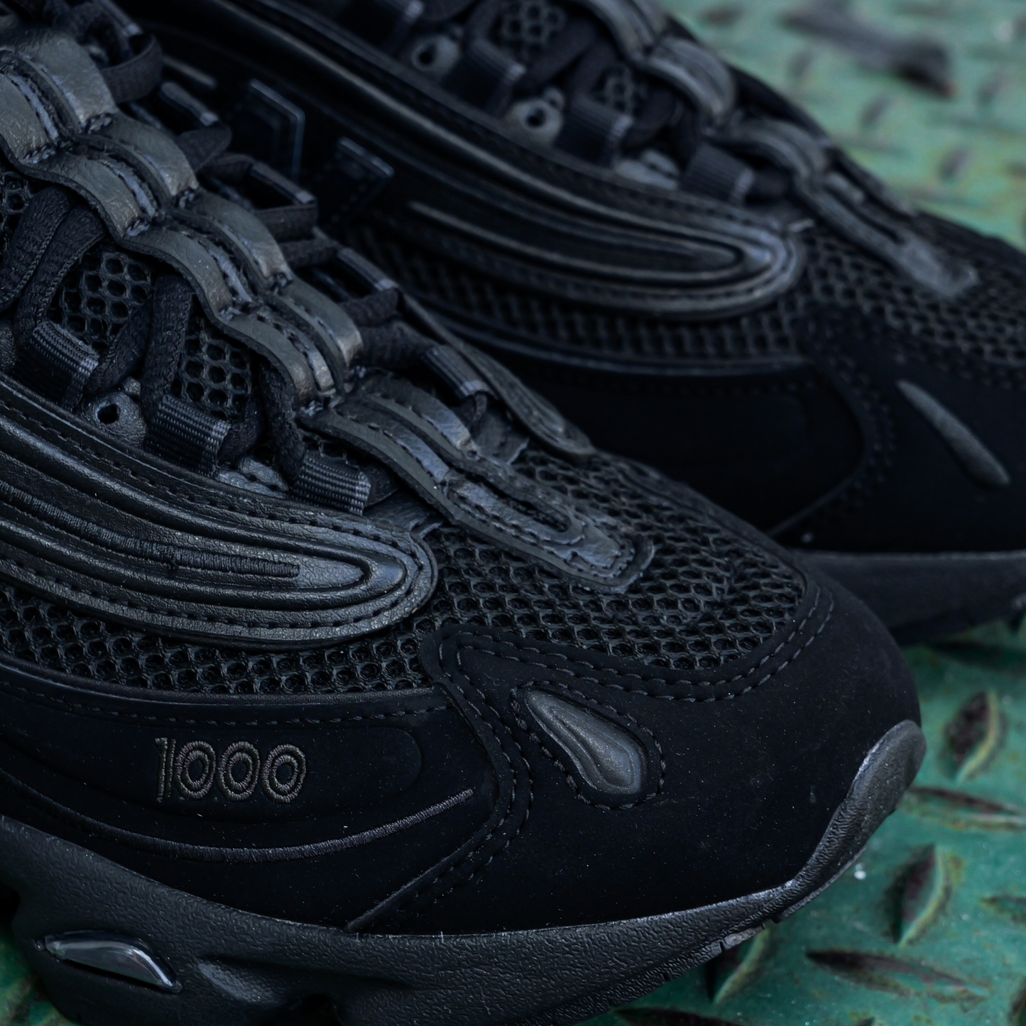 New Balance 1000 (Black/Black) M1000B