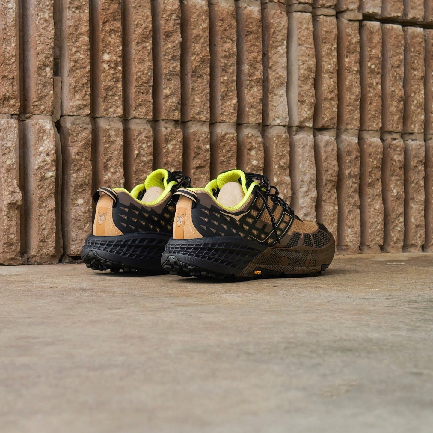 Hoka SpeedGoat 2 TS (Dark Chocolate/Black)