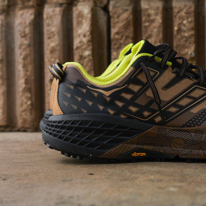 Hoka SpeedGoat 2 TS (Dark Chocolate/Black)
