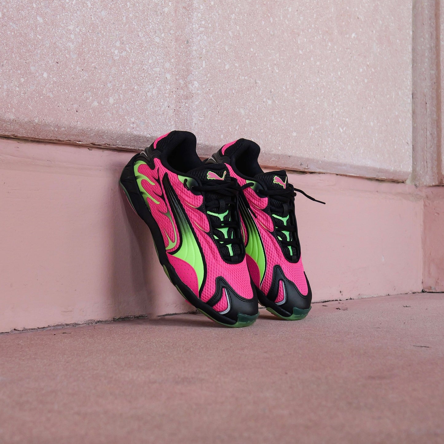 Mens Puma Inhale (Fluro Pink/Green Glare)