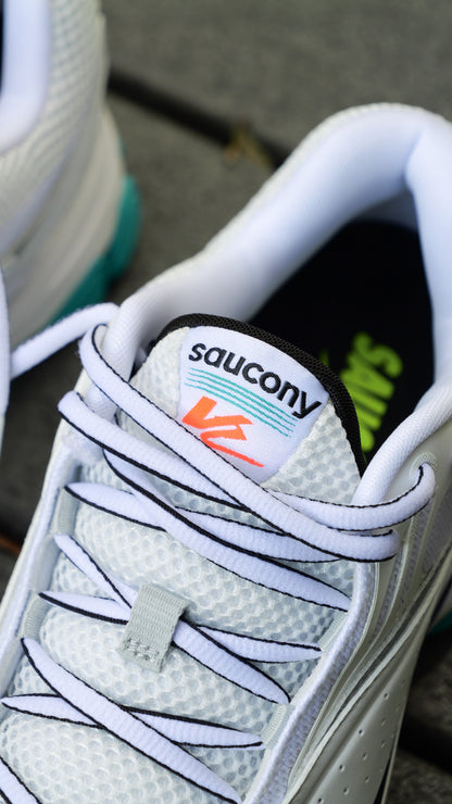 Mens Saucony ProGrid V2 (Mutant)
