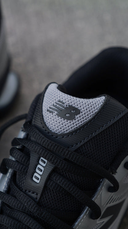New Balance Abzorb 2000 (Silver/Black)