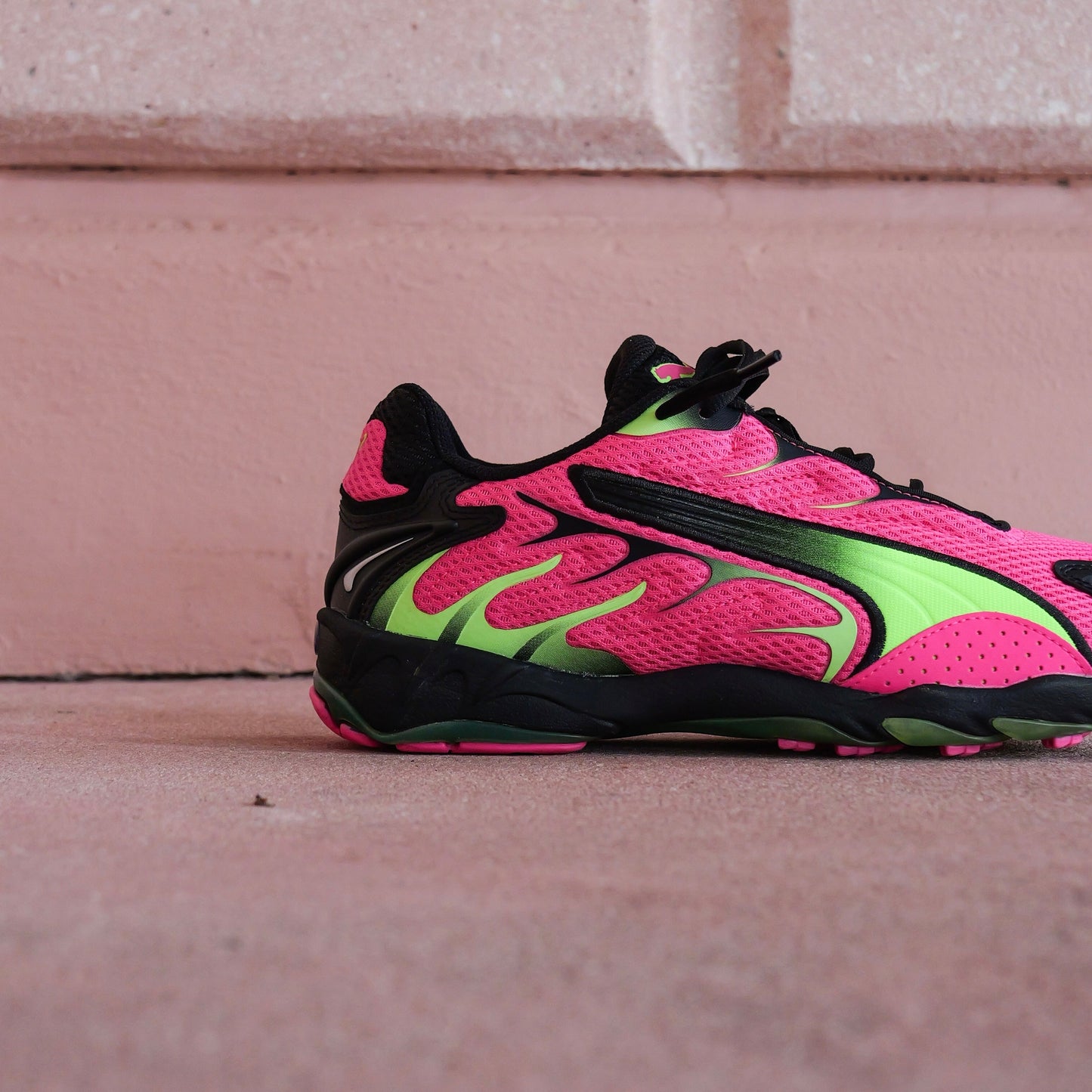 Mens Puma Inhale (Fluro Pink/Green Glare)