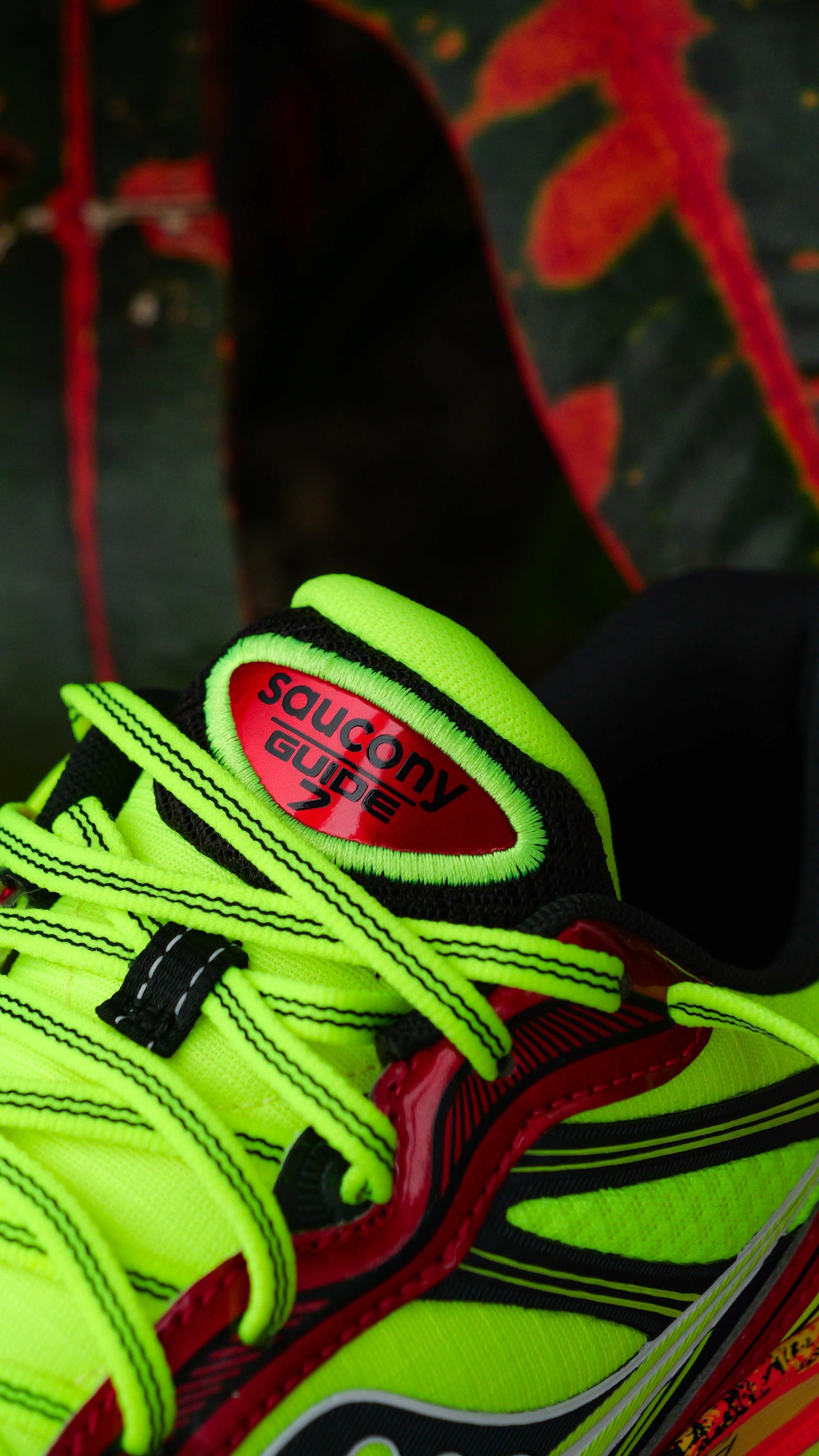 Mens Saucony ProGrid Guide 7 (Canary)