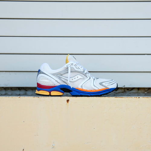 Mens Saucony ProGrid Triumph 4  Galaxy (White/Multi)