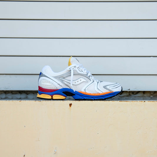 Mens Saucony ProGrid Triumph 4  Galaxy (White/Multi)