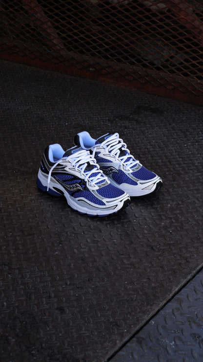 Mens Saucony ProGrid Omni 9 (Skipper Blue)