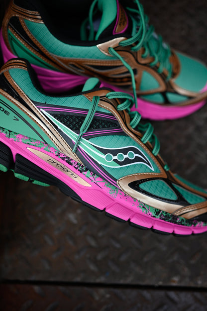 Mens Saucony ProGrid Guide 7 (Green/Bronze)