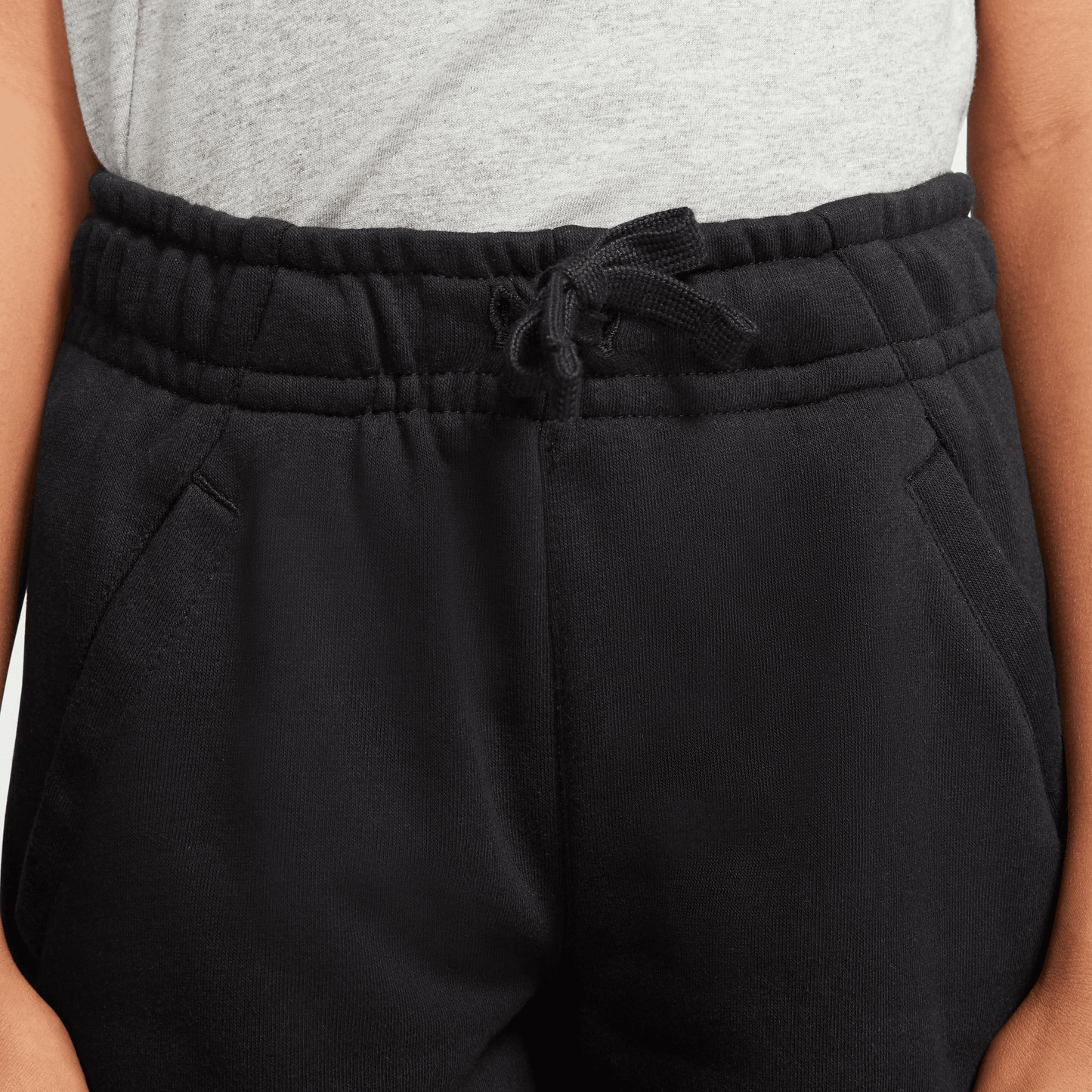 Big Kids’ Nike Sportswear Club Fleece Shorts