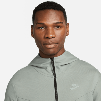 Men's Nike Sportswear Tech Fleece Lightweight Full-Zip Hoodie Sweatshirt