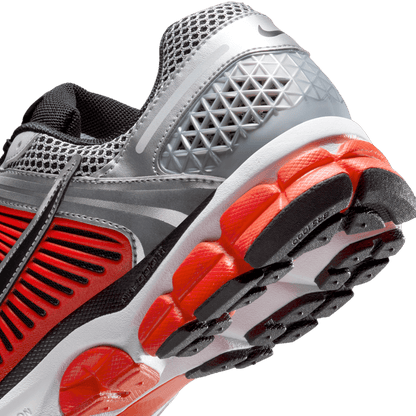 Men's Nike Zoom Vomero 5 "Bright Crimson Metallic Silver"