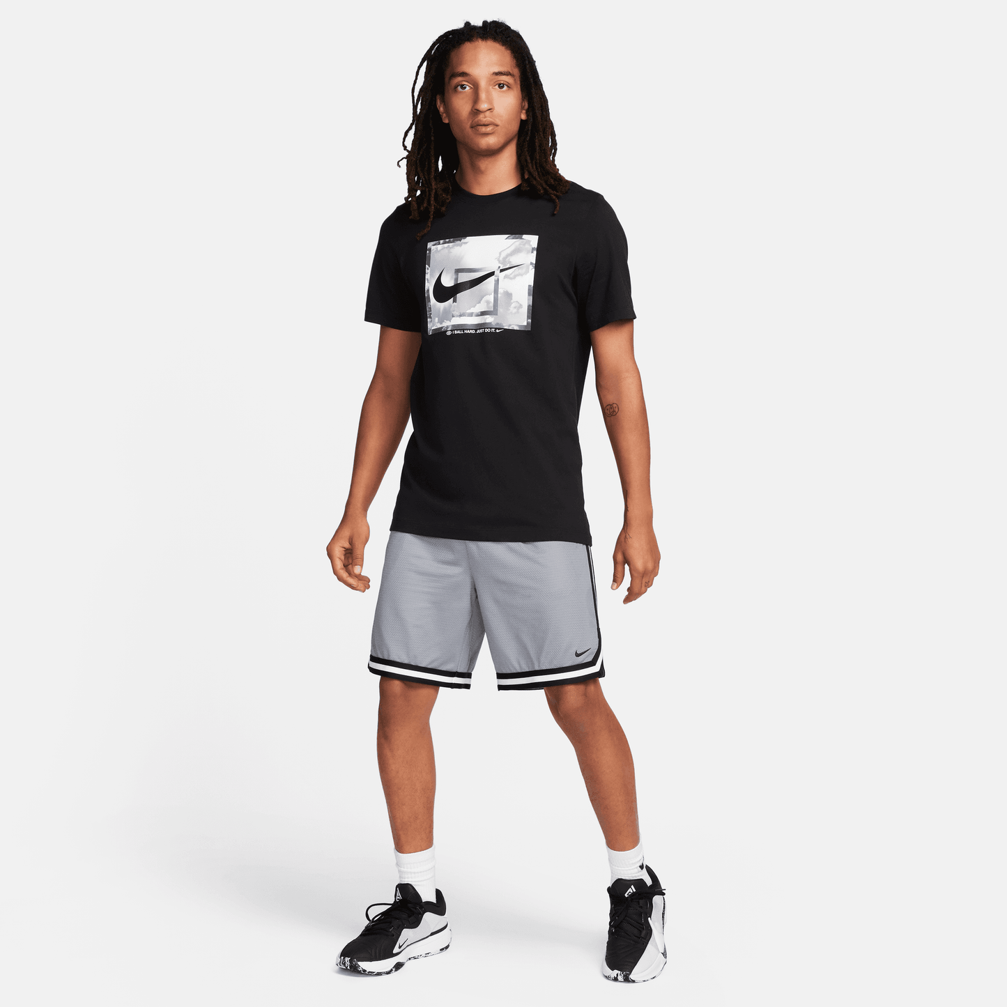 Men's Nike DNA Dri-FIT 8" Basketball Shorts