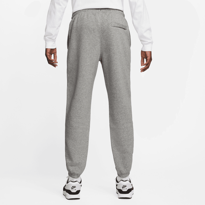 Men's Nike Club Cuffed Brushed Fleece Pants
