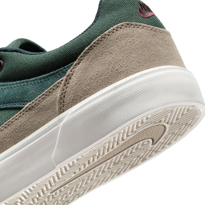 Nike SB Malor Seaweed/Burgundy Crush/Khaki/Phantom Shoes