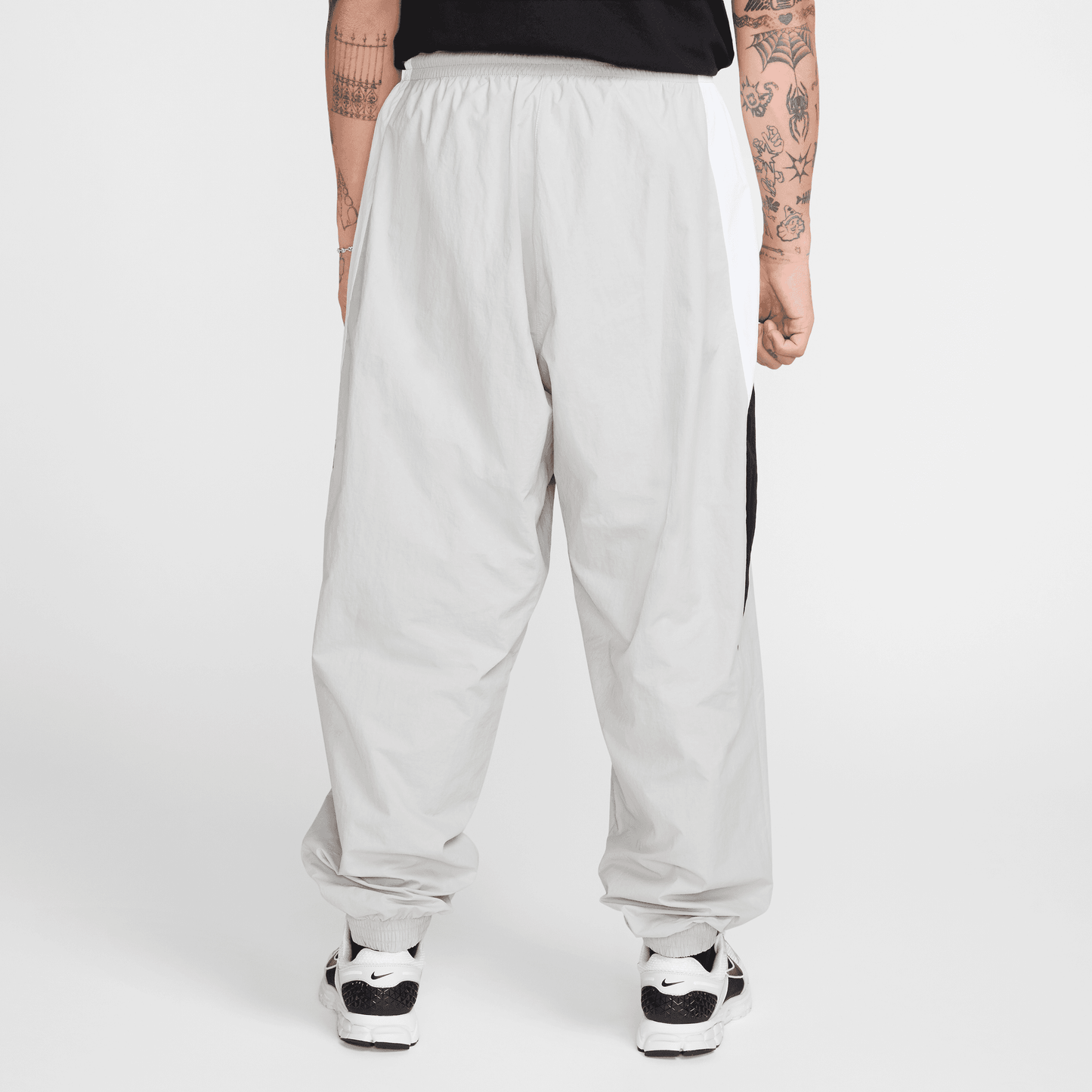 Men's Nike Club Oversized Woven Track Pants