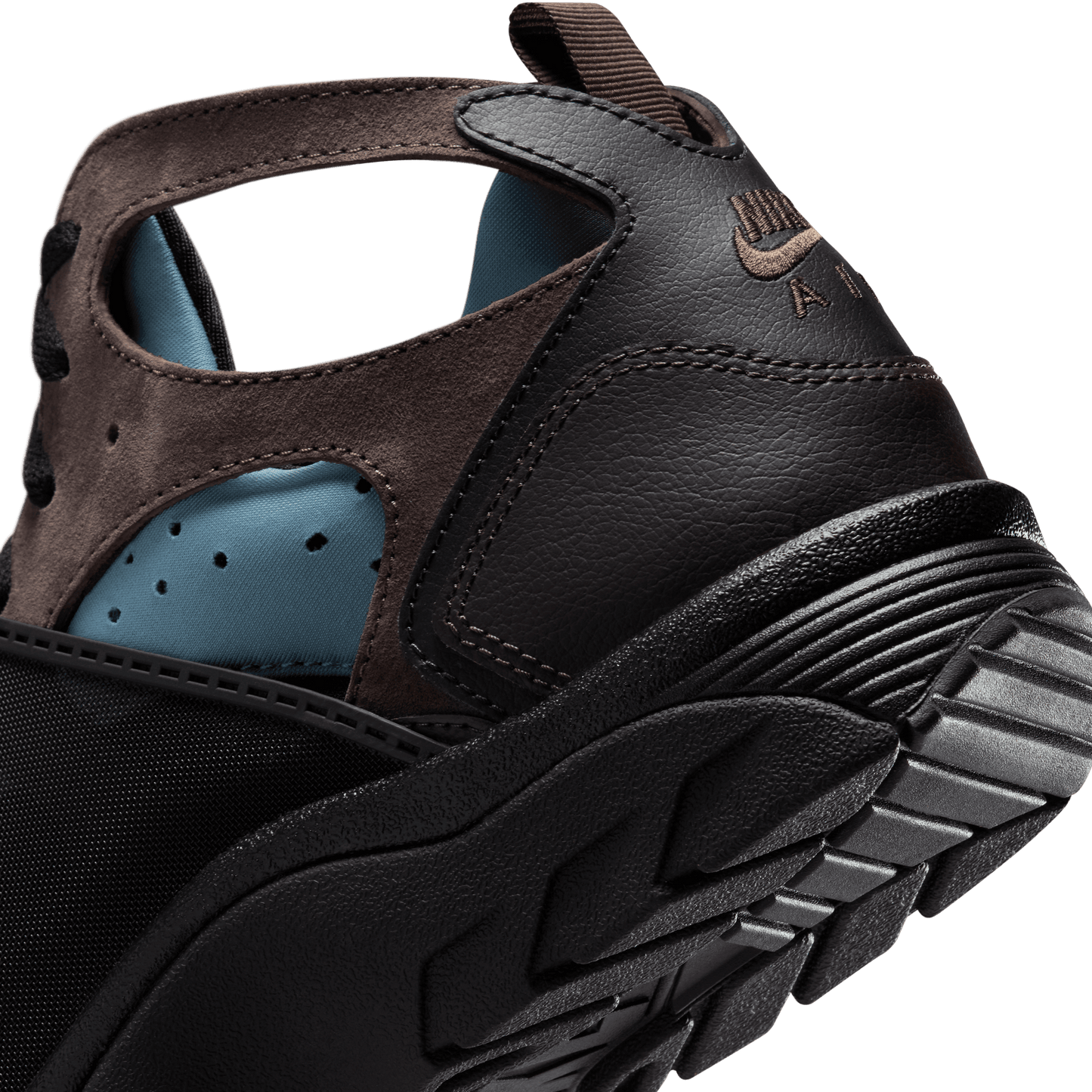 Men's Nike Air Trainer Huarache "Baroque Brown Smokey Blue"