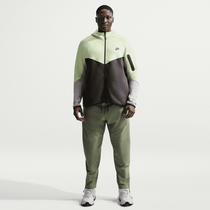 Men's Nike Tech Dri-FIT Shori Knit Pants