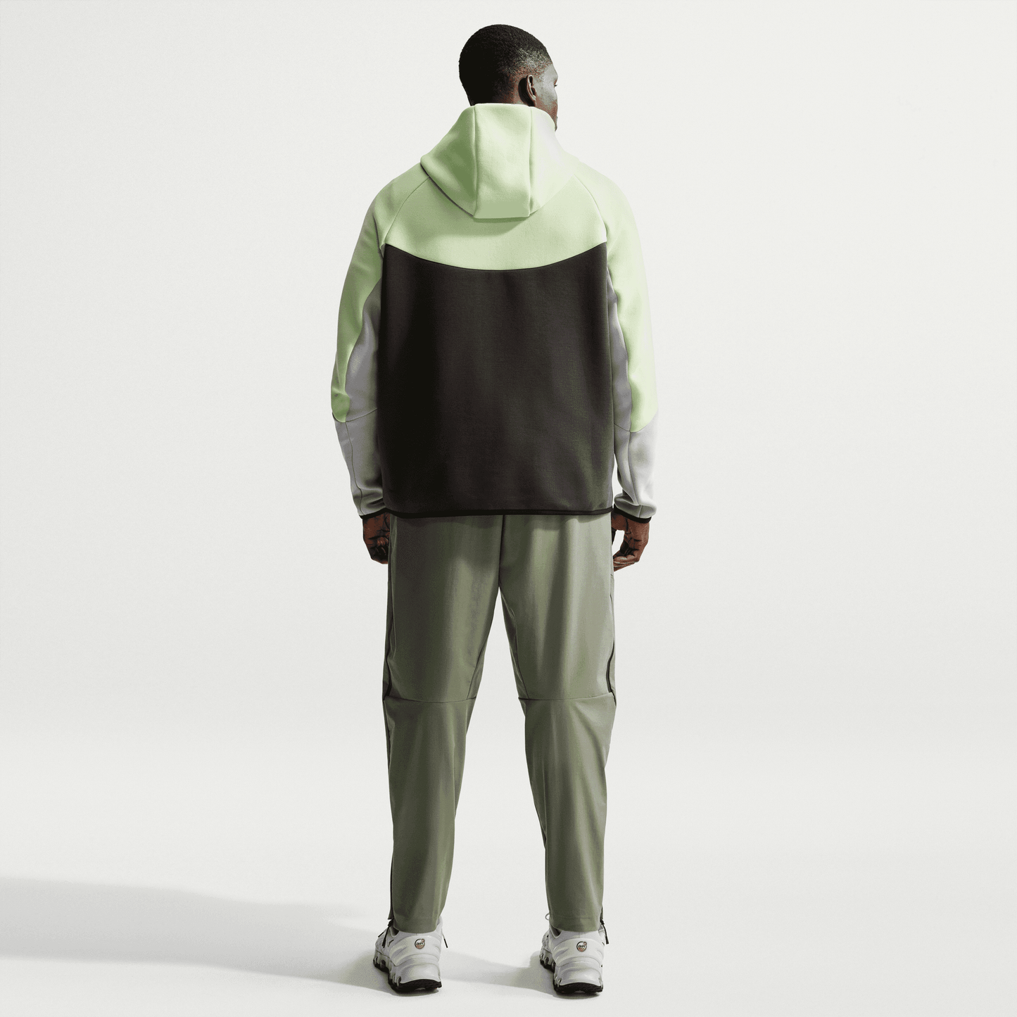 Men's Nike Tech Dri-FIT Shori Knit Pants