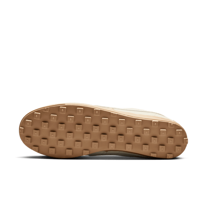 Men's Nike Astro Grabber QS "Coconut Milk Sail-Gum"
