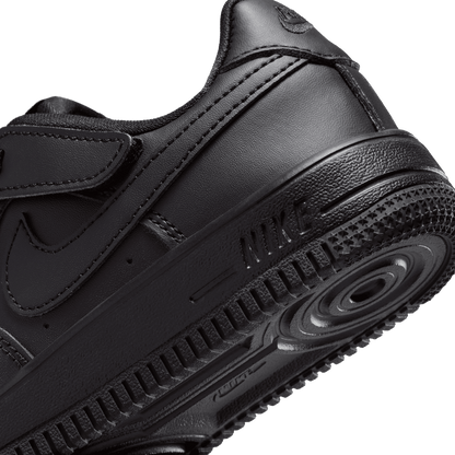 Little Kids' Nike Force 1 Low EasyOn "Black"