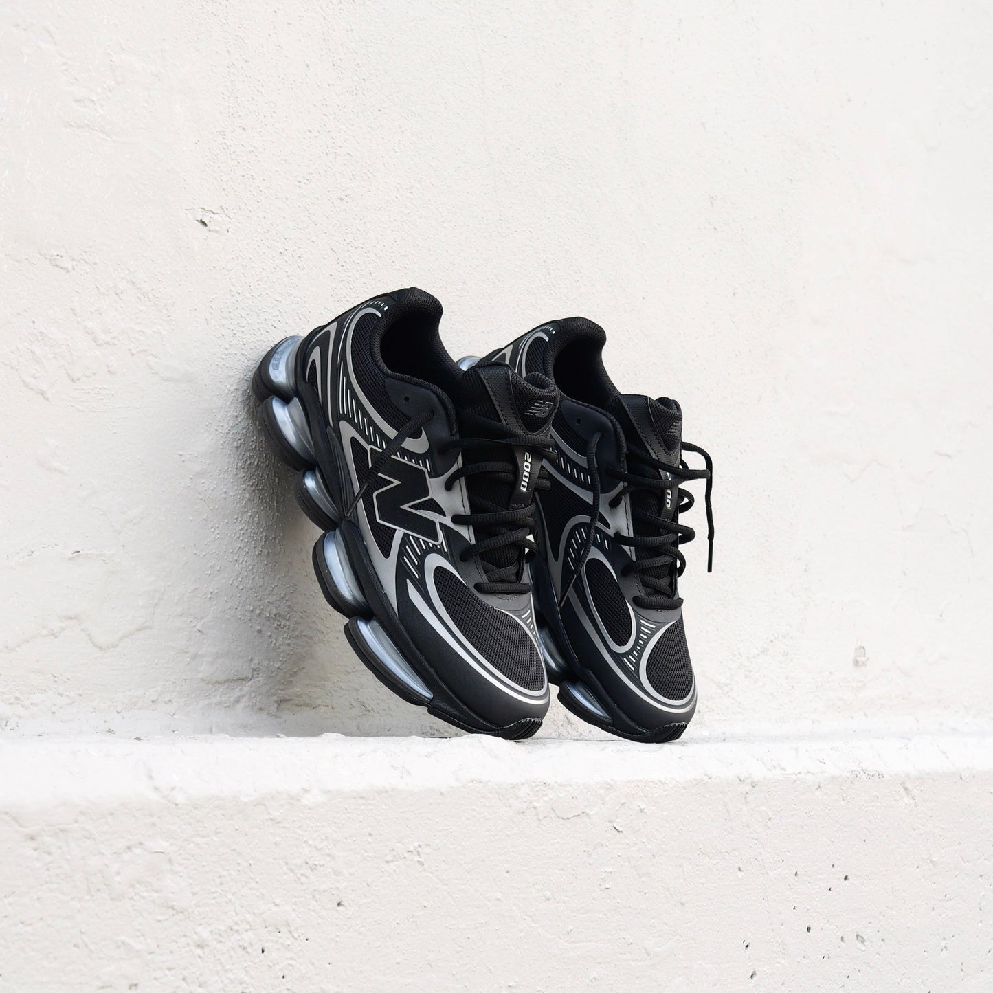 New Balance Abzorb 2000 (Black/Silver)