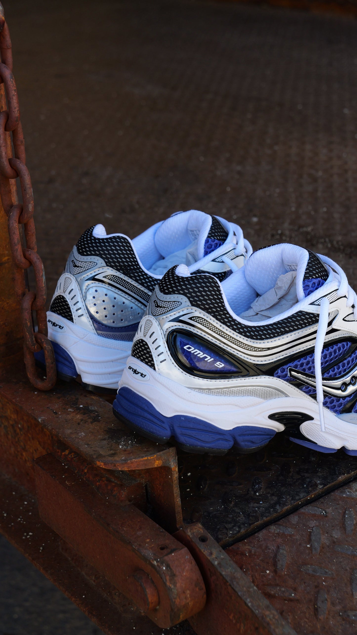 Mens Saucony ProGrid Omni 9 (Skipper Blue)