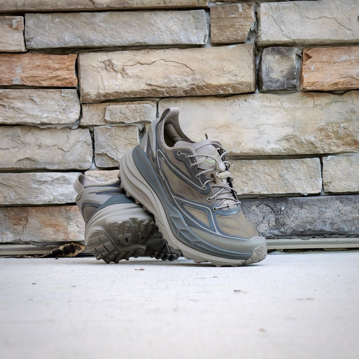 Hoka Stinson One7 (light roast/asphalt)