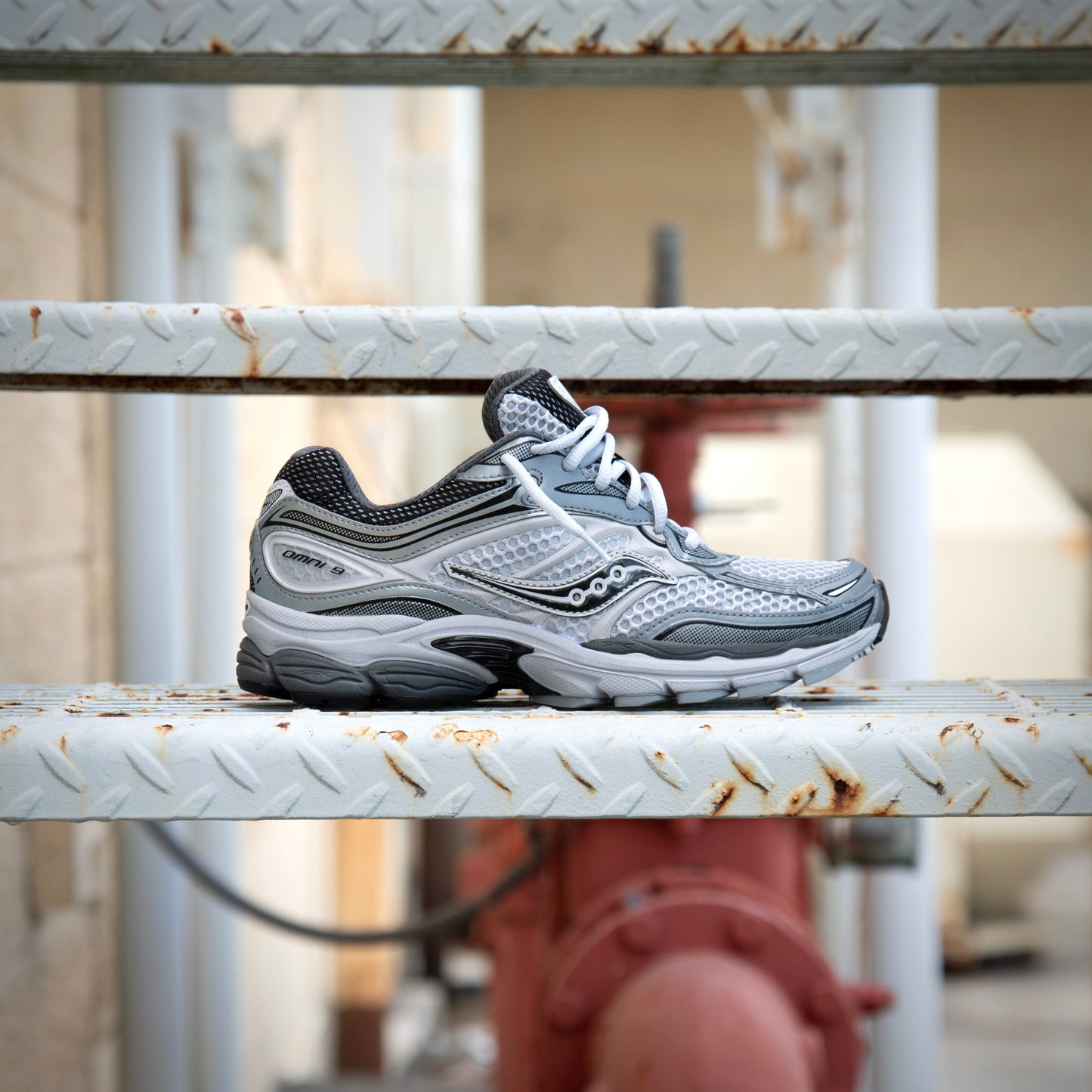 Mens Saucony ProGrid Omni 9 (Microchip/Gris)