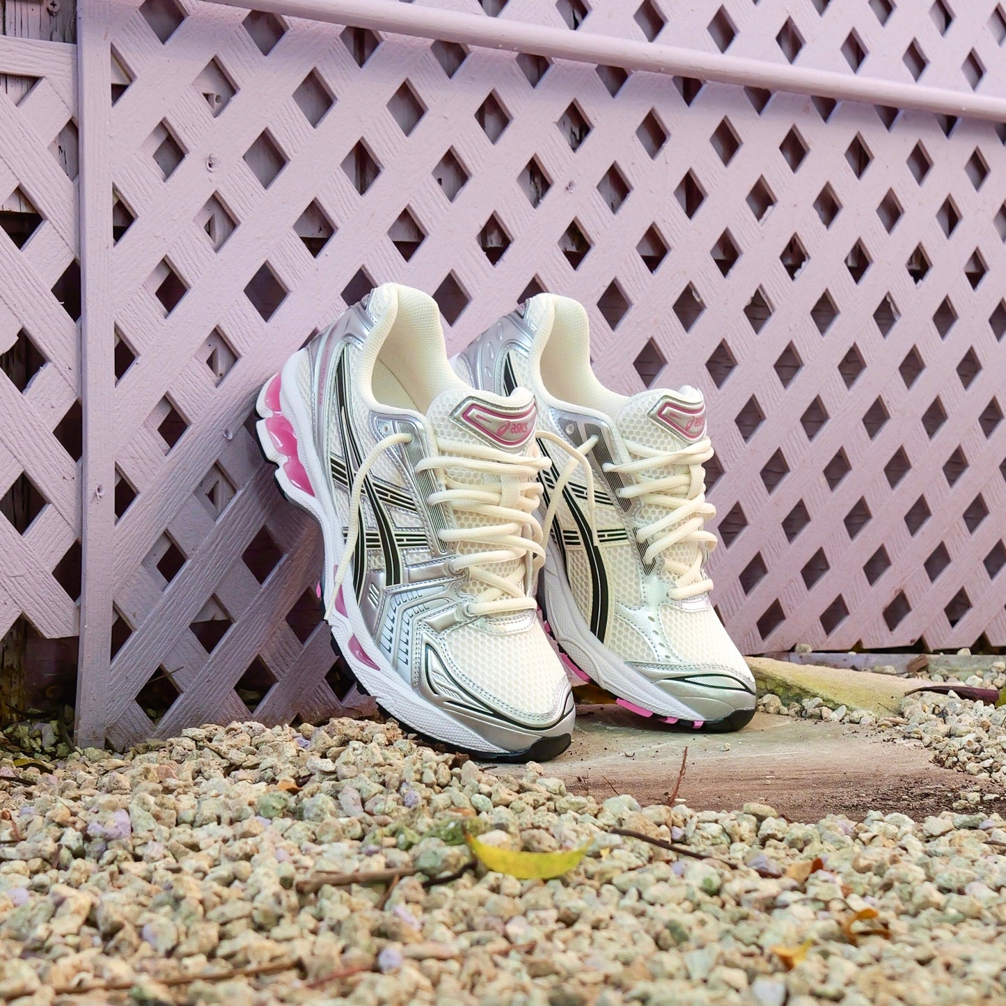 Mens Asics Gel-Kayano 14 (Cream/Sweet Pink)