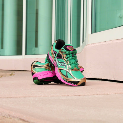 Mens Saucony ProGrid Guide 7 (Green/Bronze)