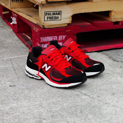 Mens New Balance 2002R (True Red/Black) - U2002RZA