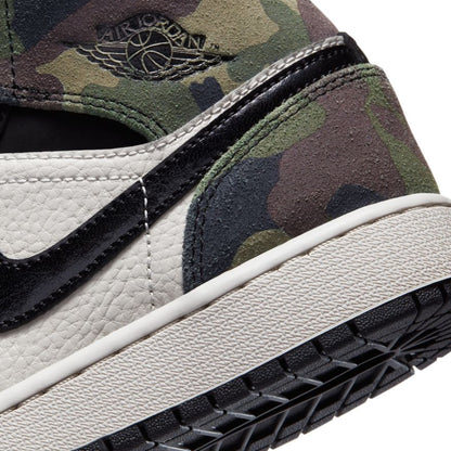 Big Kids' Air Jordan 1 Mid SE "Camo"