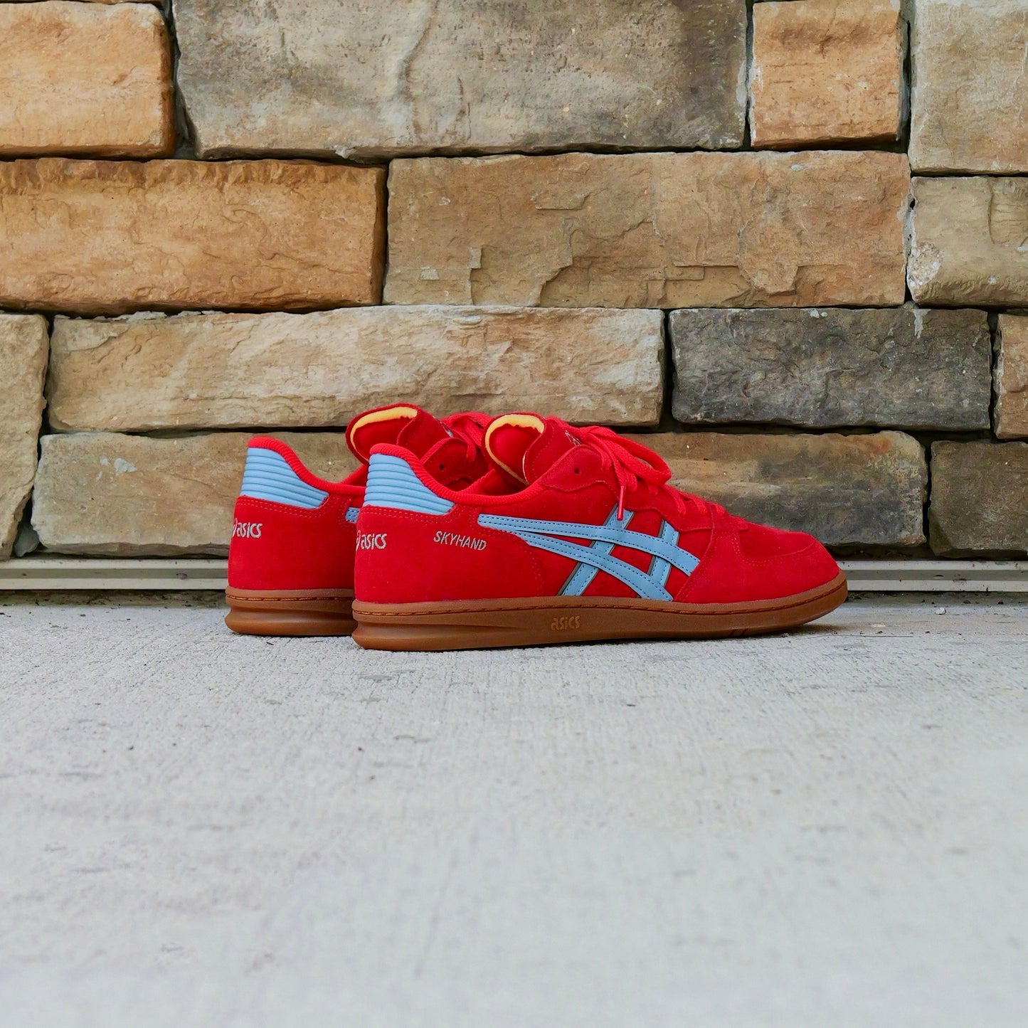 Mens Asics Skyhand OG (Electric Red/Harbor Blue)